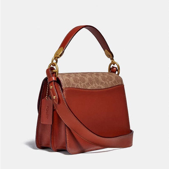 Coach Beat Shoulder Bag In Signature Canvas With Horse And Carriage Print - Picture 4 of 11